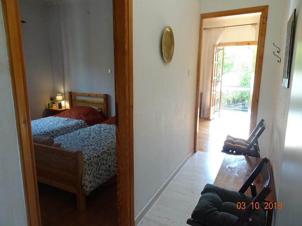 Vitina'S Little House Hotel Exterior photo